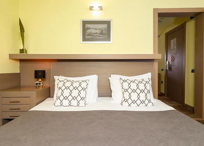 Garni Hotel Leopold I